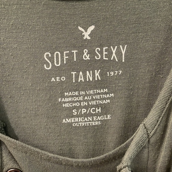 Lace up tank - Picture 3 of 3